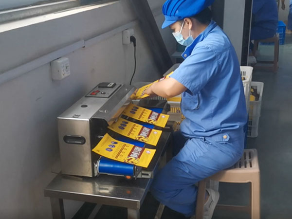 快速獲取黑膏藥貼oem代加工廠家正規產品，靈活合作模式