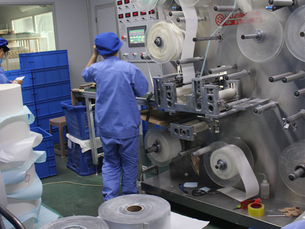 膏藥貼品牌電商怎么找膏藥加工廠加工生產膏藥？